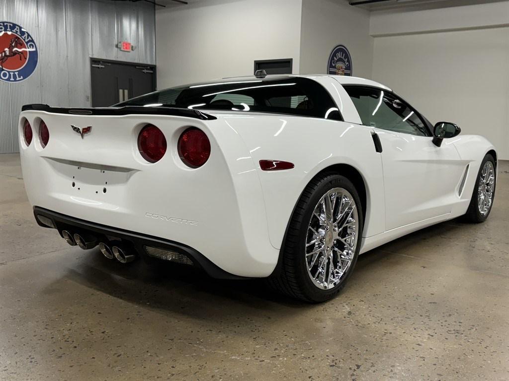 used 2005 Chevrolet Corvette car, priced at $24,900
