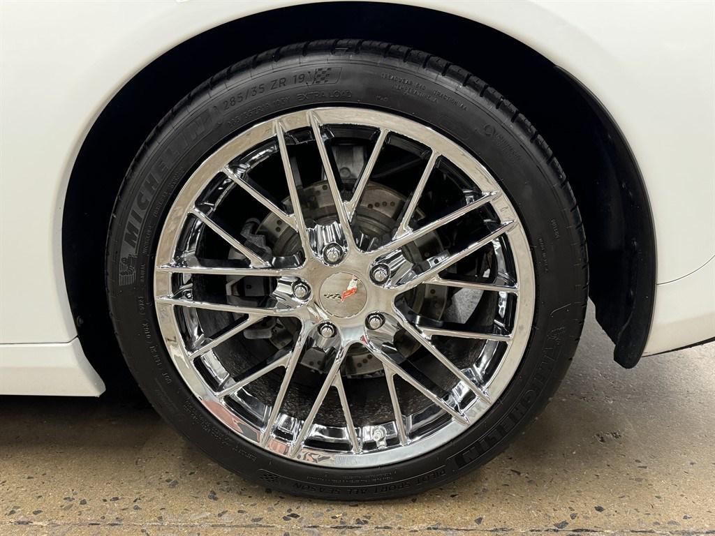 used 2005 Chevrolet Corvette car, priced at $24,900