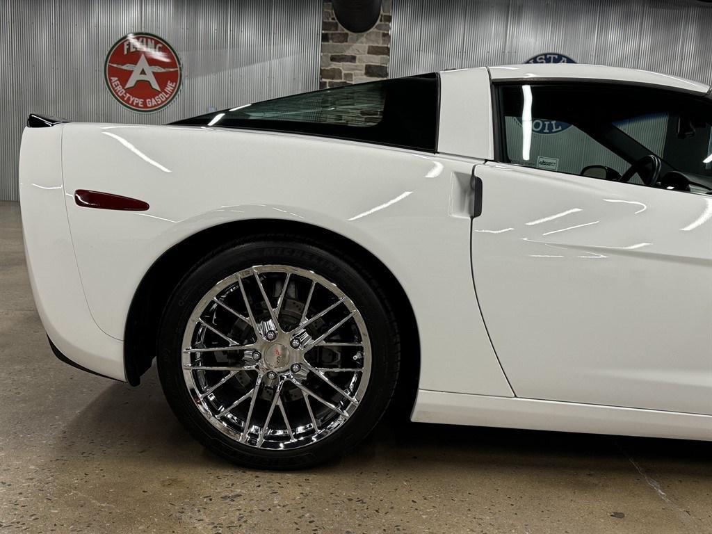 used 2005 Chevrolet Corvette car, priced at $24,900