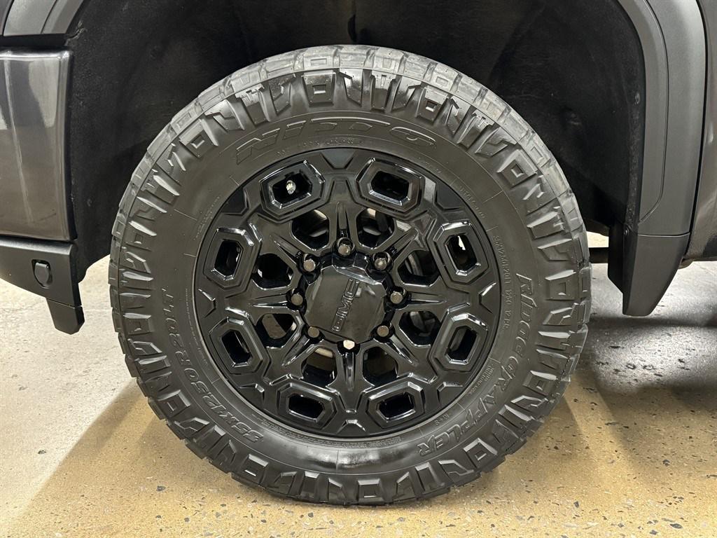 used 2020 GMC Sierra 2500 car, priced at $52,900