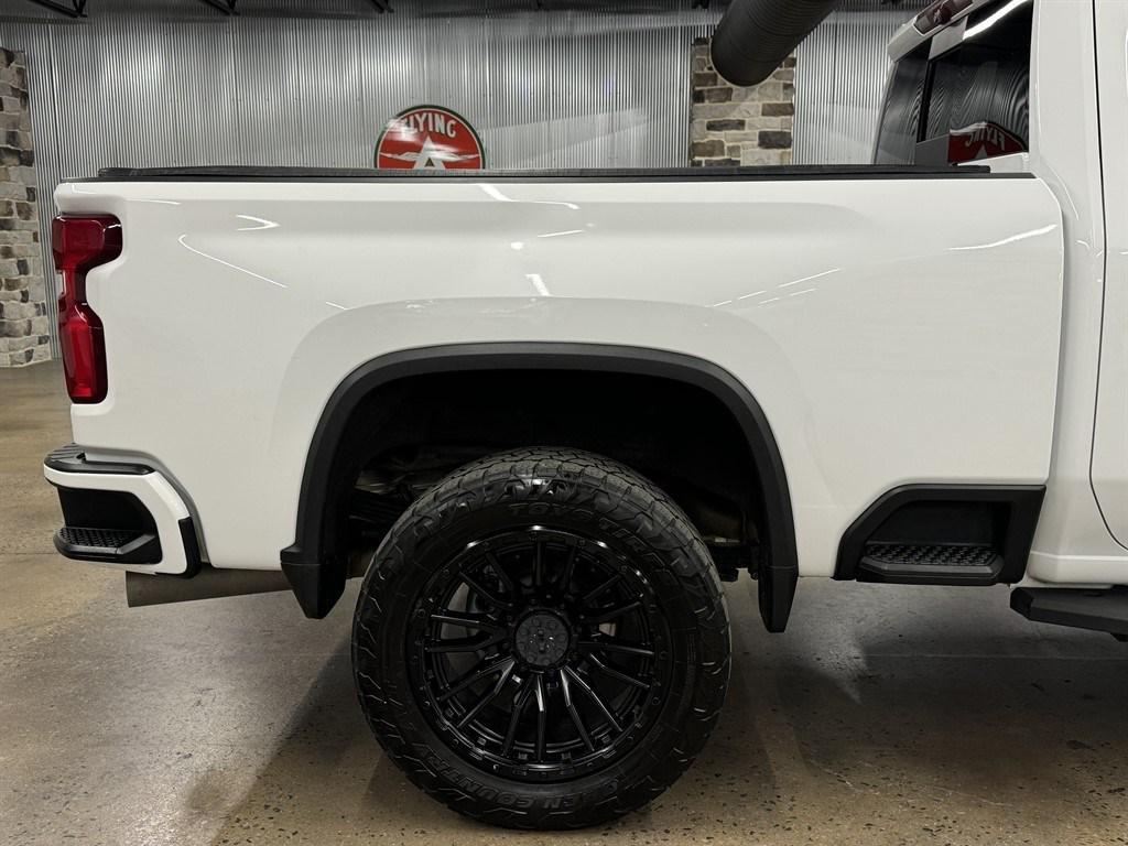 used 2021 Chevrolet Silverado 2500 car, priced at $52,900
