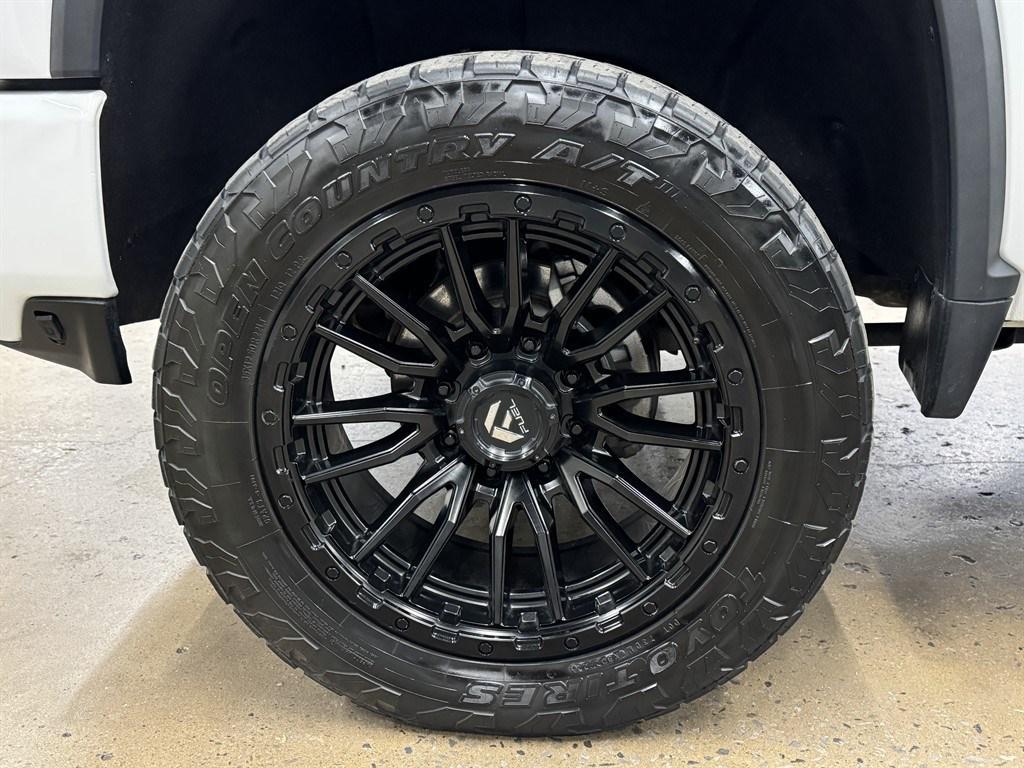 used 2021 Chevrolet Silverado 2500 car, priced at $52,900