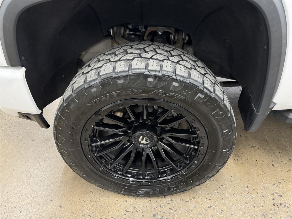 used 2021 Chevrolet Silverado 2500 car, priced at $52,900