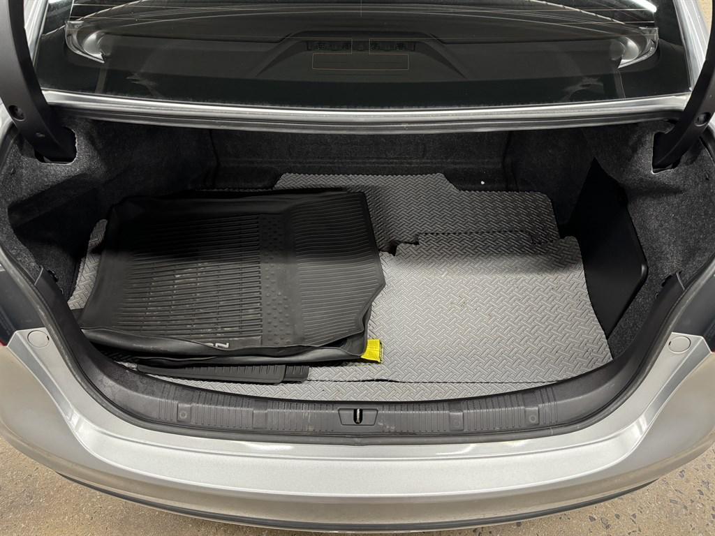 used 2015 Toyota Avalon Hybrid car, priced at $11,900