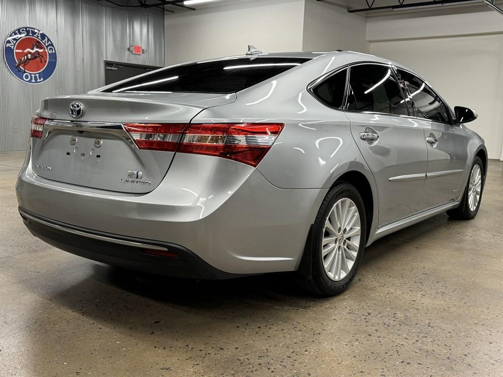 used 2015 Toyota Avalon Hybrid car, priced at $11,900