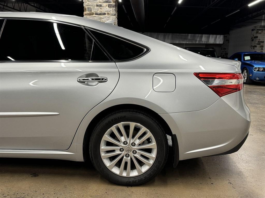 used 2015 Toyota Avalon Hybrid car, priced at $11,900