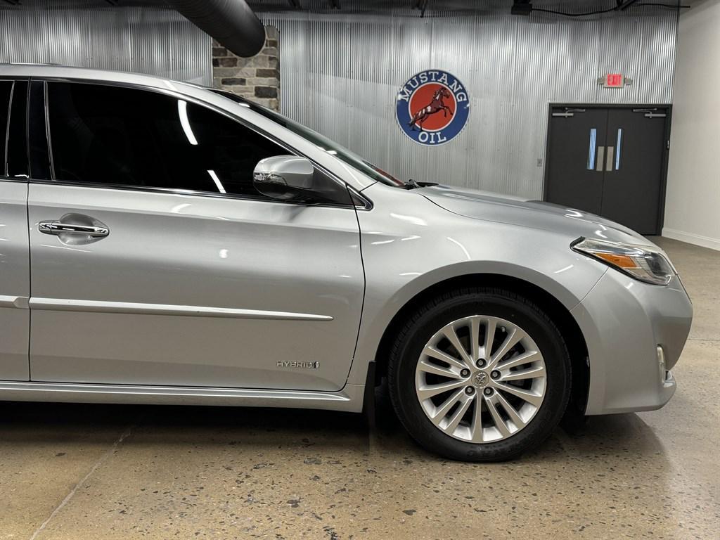 used 2015 Toyota Avalon Hybrid car, priced at $11,900