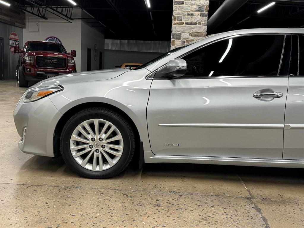 used 2015 Toyota Avalon Hybrid car, priced at $11,900