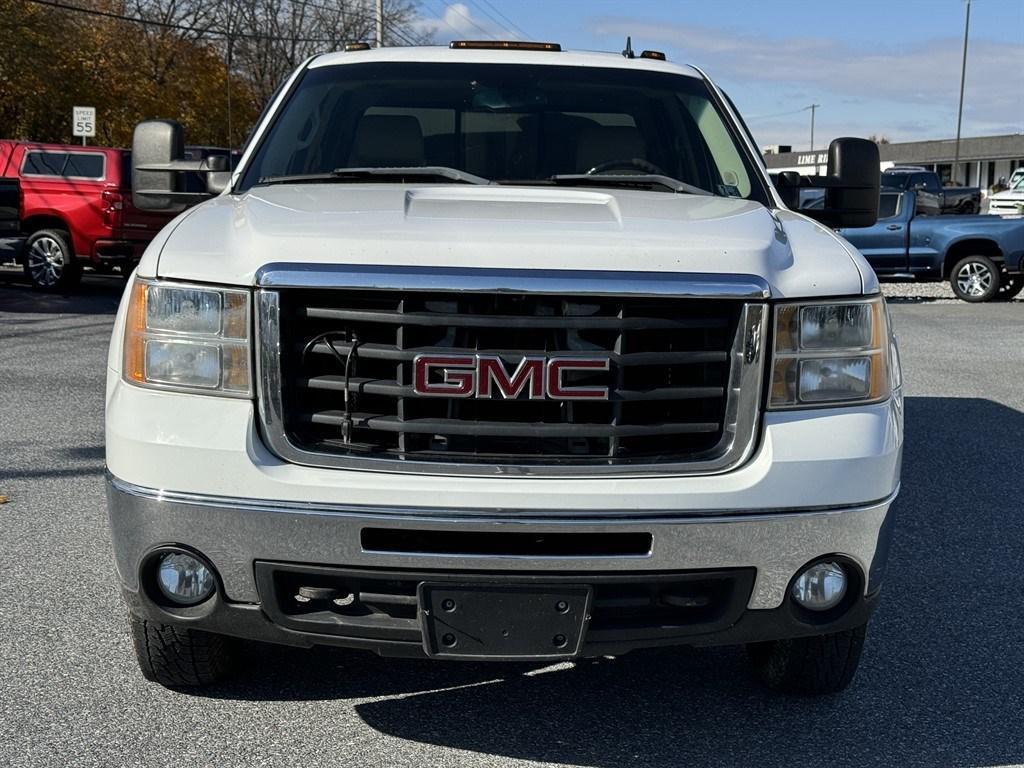 used 2009 GMC Sierra 3500 car, priced at $14,900
