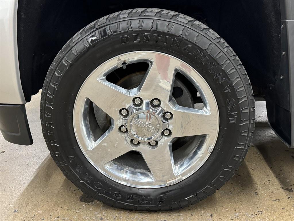used 2015 GMC Sierra 2500 car, priced at $36,900