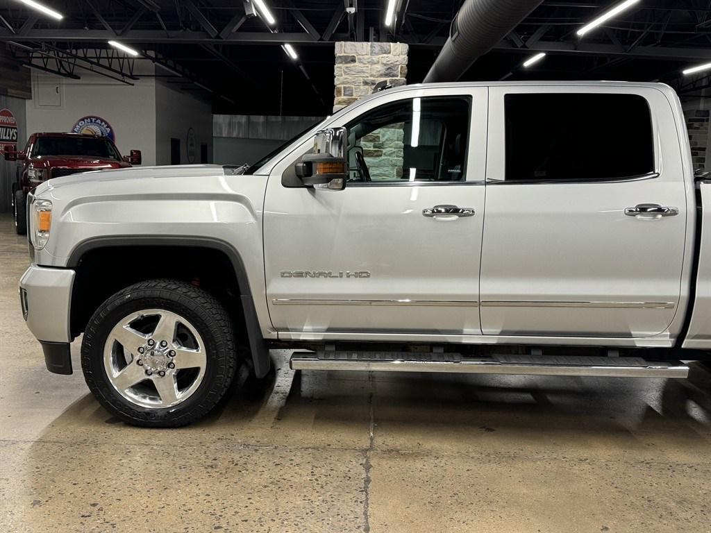 used 2015 GMC Sierra 2500 car, priced at $36,900