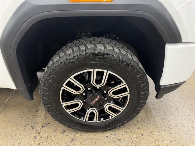 used 2022 GMC Sierra 2500 car, priced at $59,900