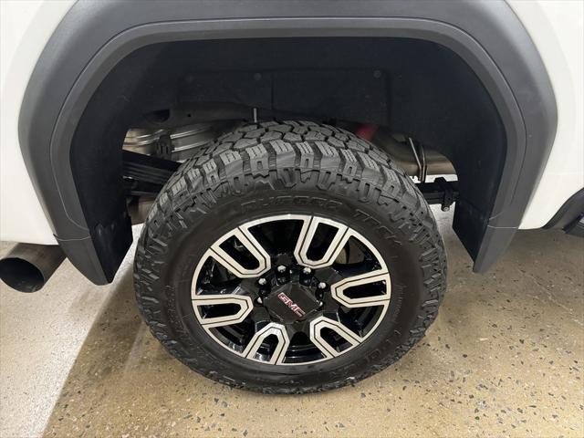 used 2022 GMC Sierra 2500 car, priced at $59,900