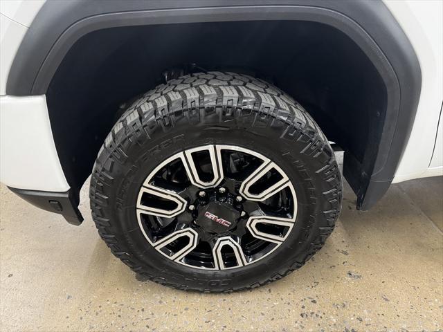 used 2022 GMC Sierra 2500 car, priced at $59,900