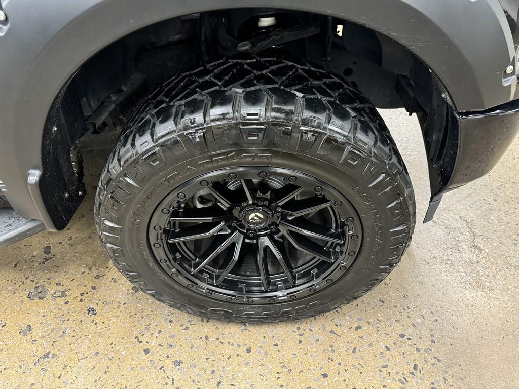 used 2018 Ford F-150 car, priced at $27,900