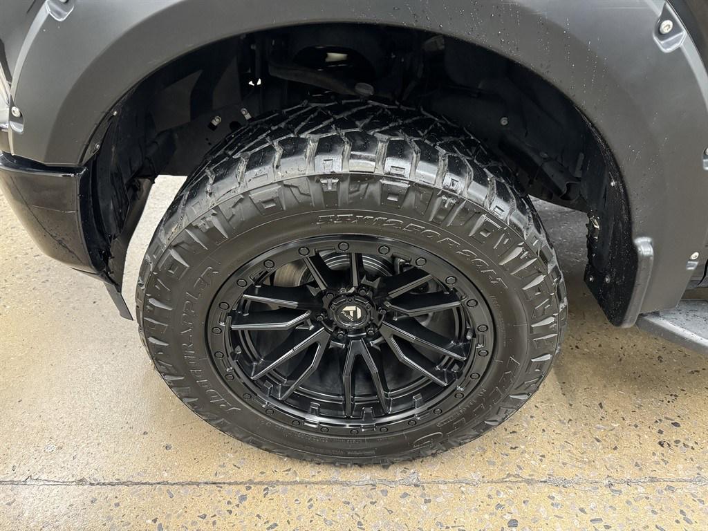 used 2018 Ford F-150 car, priced at $27,900