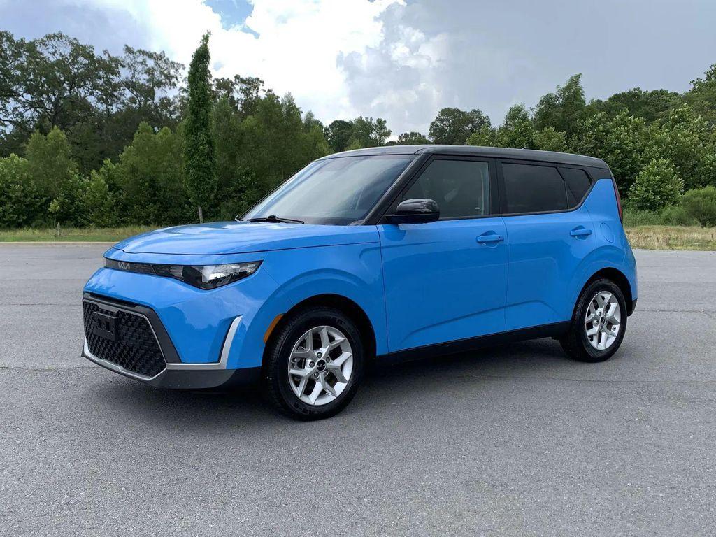 used 2023 Kia Soul car, priced at $21,900