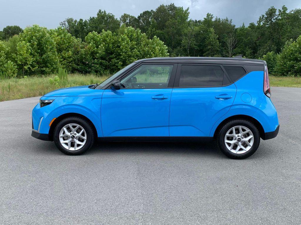 used 2023 Kia Soul car, priced at $21,900