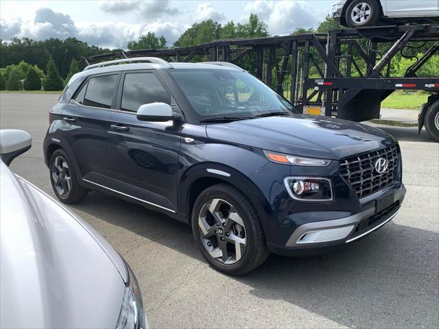 used 2022 Hyundai Venue car