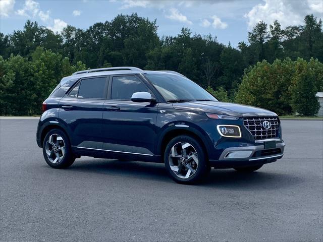 used 2022 Hyundai Venue car, priced at $20,900