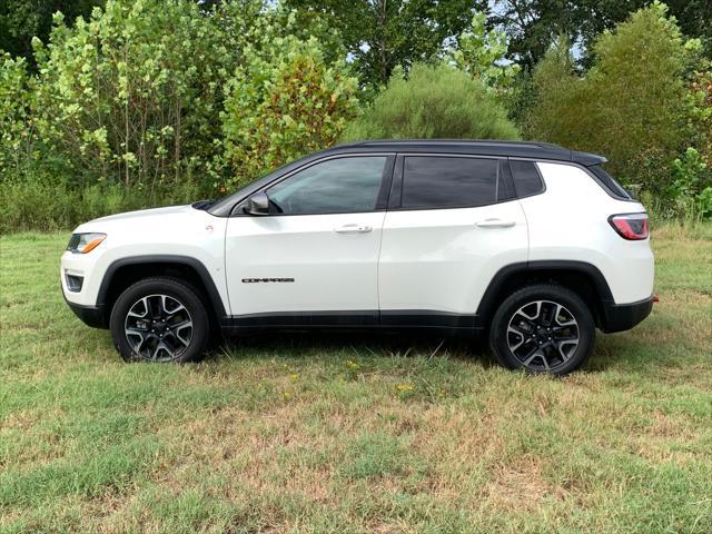 used 2015 Jeep Cherokee car, priced at $18,900