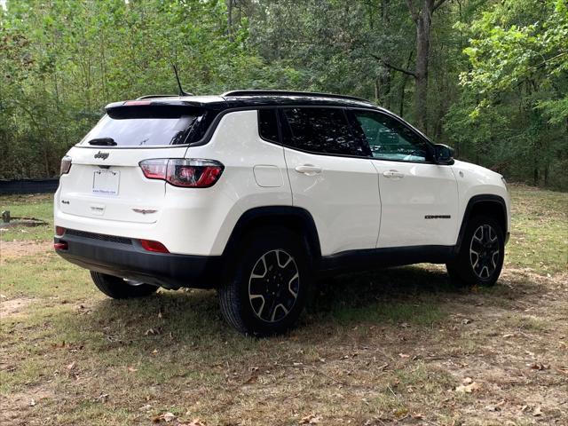 used 2015 Jeep Cherokee car, priced at $18,900