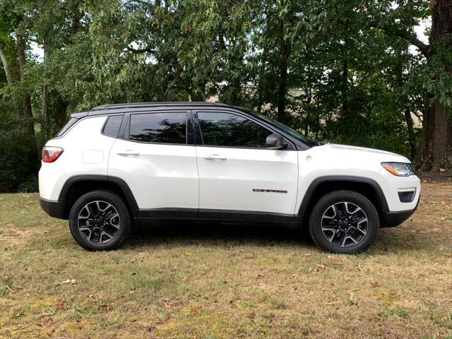 used 2015 Jeep Cherokee car, priced at $18,900