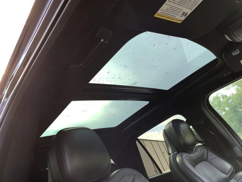 used 2018 Lincoln Navigator L car, priced at $37,500