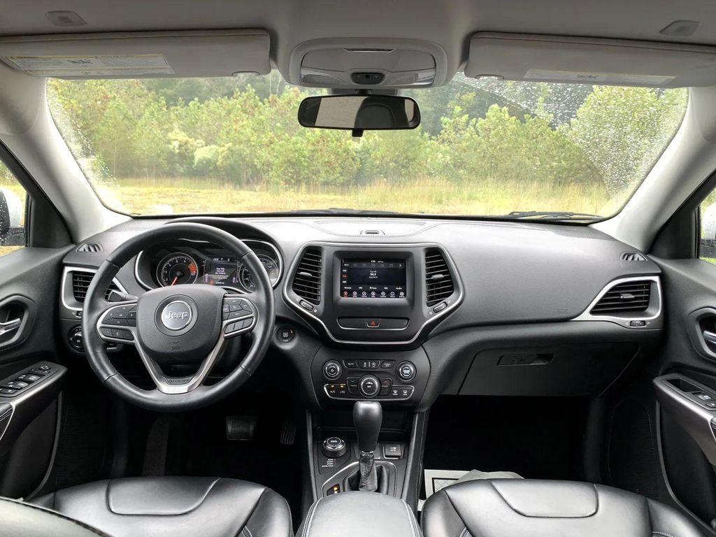 used 2019 Jeep Cherokee car, priced at $20,900