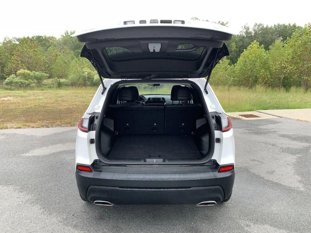 used 2019 Jeep Cherokee car, priced at $20,900