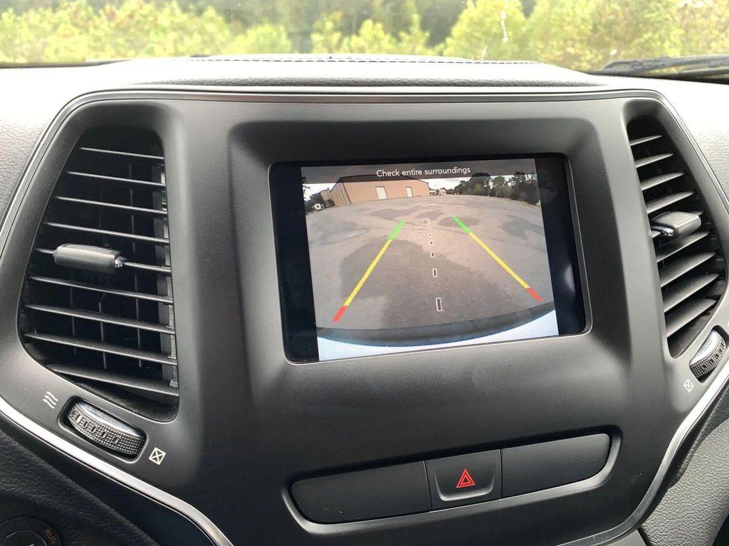 used 2019 Jeep Cherokee car, priced at $20,900