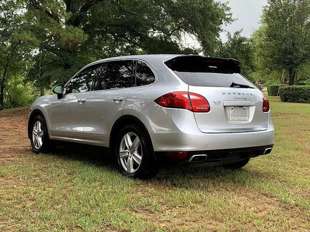 used 2012 Porsche Cayenne car