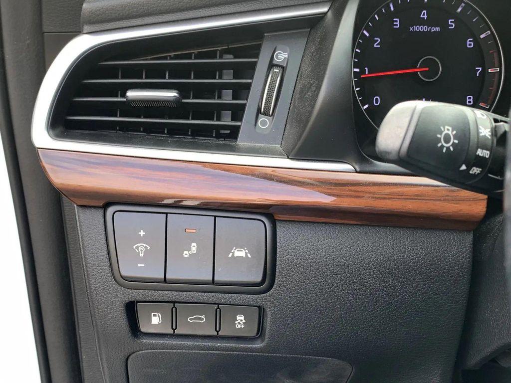 used 2019 Kia Cadenza car, priced at $23,900