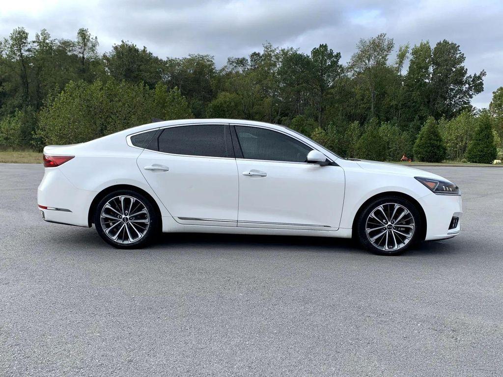 used 2019 Kia Cadenza car, priced at $23,900