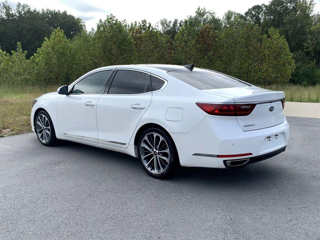used 2019 Kia Cadenza car, priced at $23,900