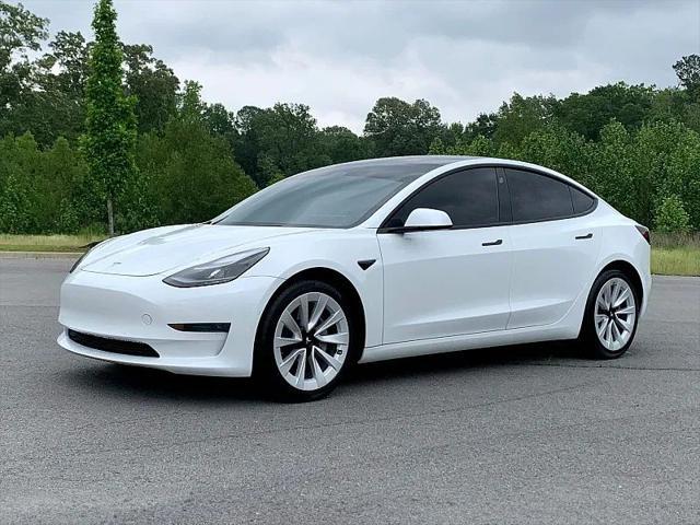 used 2022 Tesla Model 3 car, priced at $28,900