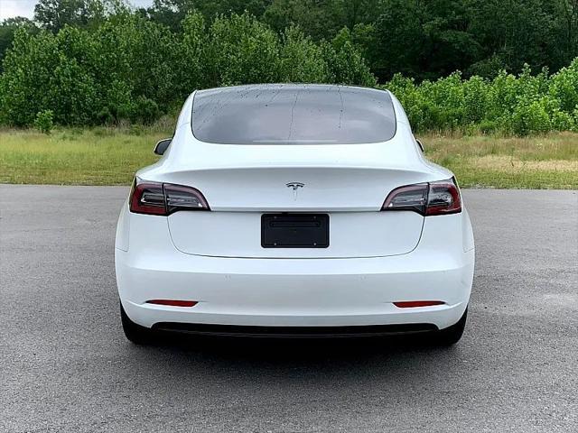 used 2022 Tesla Model 3 car, priced at $28,900