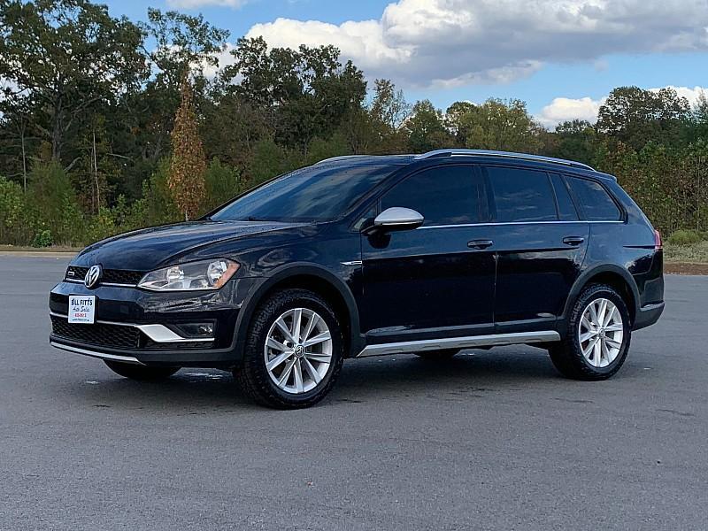 used 2017 Volkswagen Golf Alltrack car, priced at $19,900