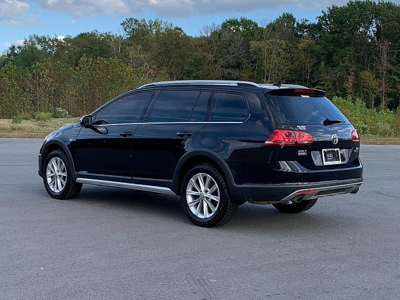 used 2017 Volkswagen Golf Alltrack car, priced at $19,900