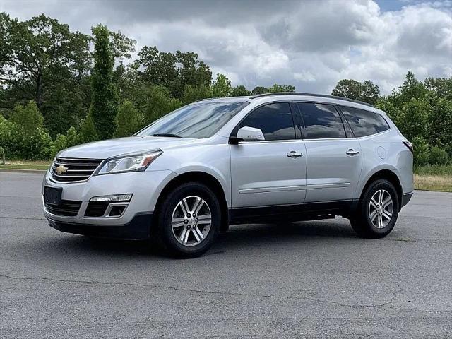 used 2017 Chevrolet Traverse car, priced at $18,900