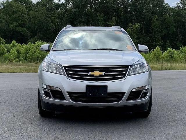 used 2017 Chevrolet Traverse car, priced at $18,900