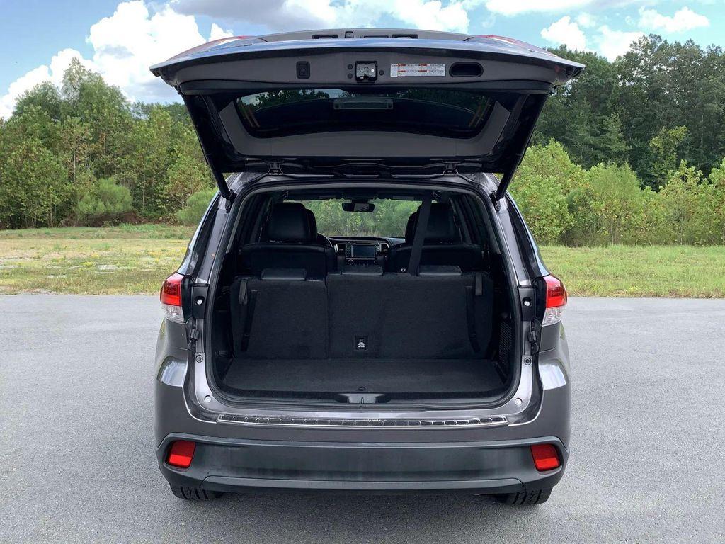 used 2019 Toyota Highlander car, priced at $26,900