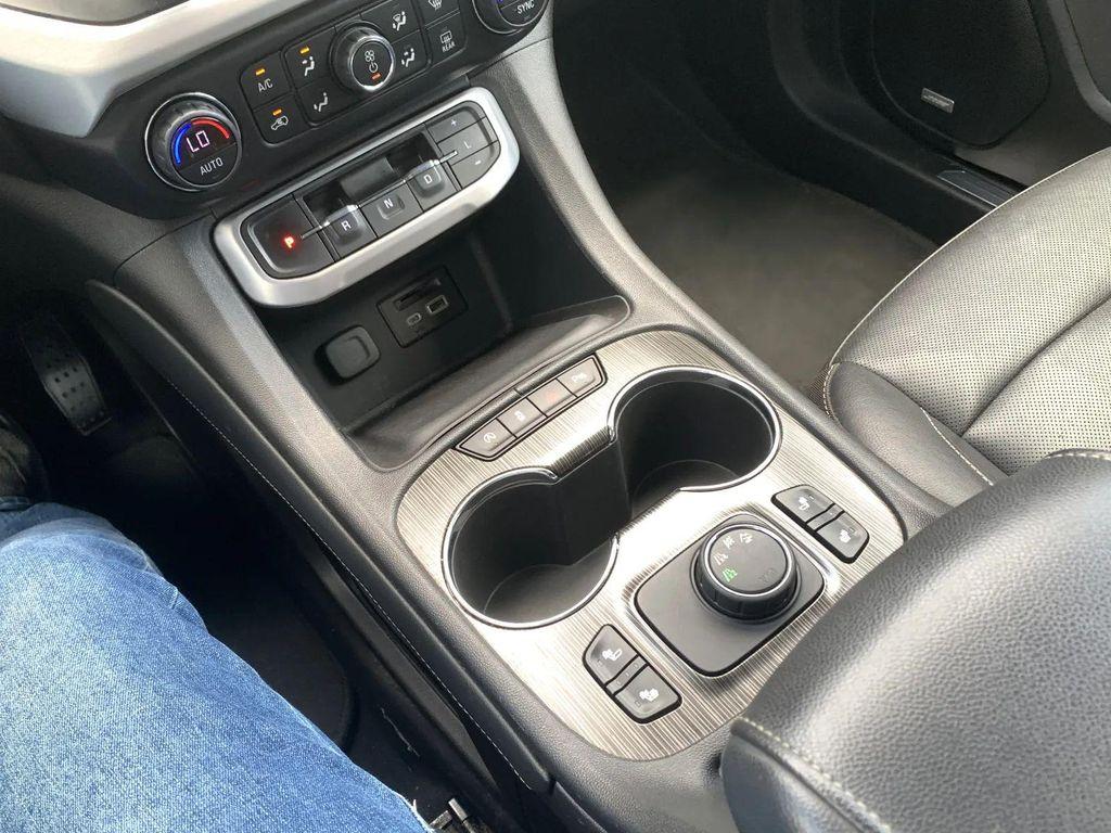 used 2020 GMC Acadia car, priced at $24,900