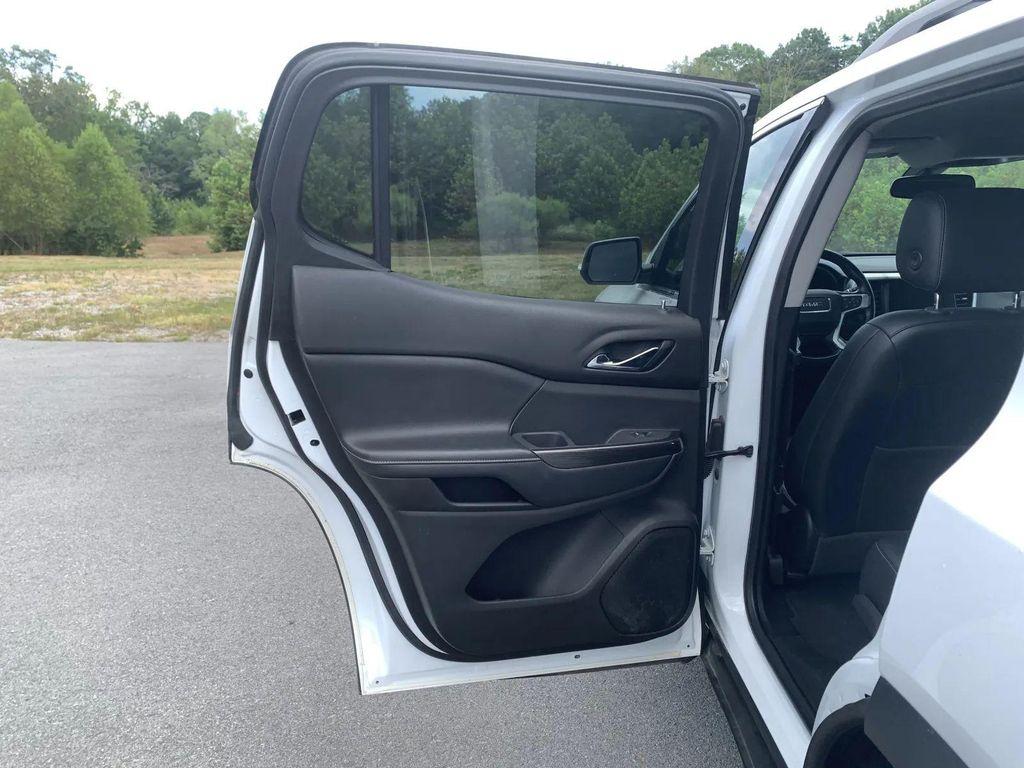 used 2020 GMC Acadia car, priced at $24,900