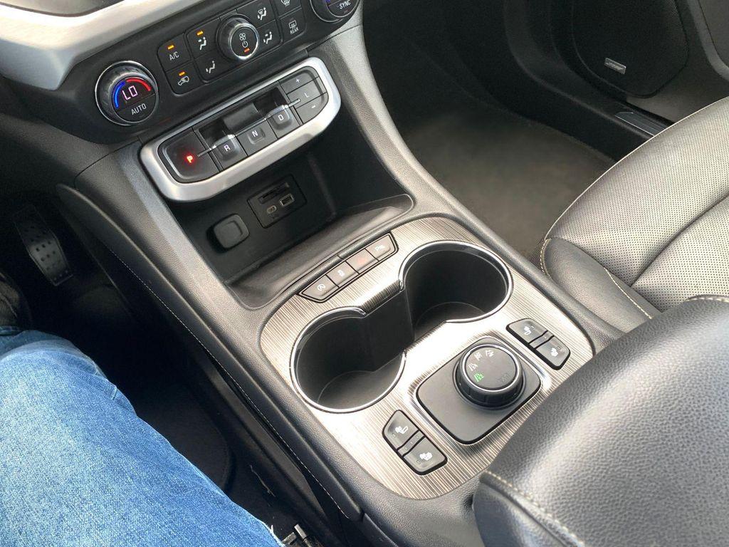 used 2020 GMC Acadia car, priced at $25,900