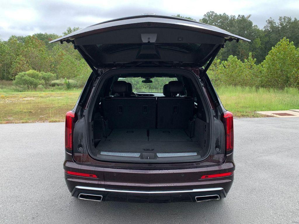 used 2020 Cadillac XT6 car, priced at $29,900