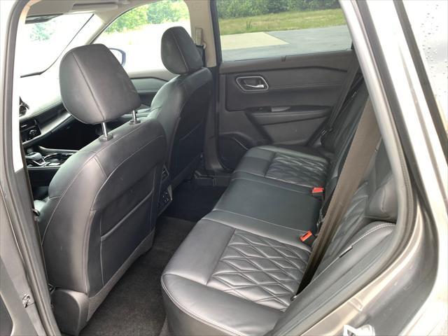 used 2021 Nissan Rogue car, priced at $27,900