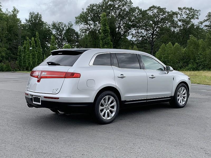 used 2015 Lincoln MKT car, priced at $18,900