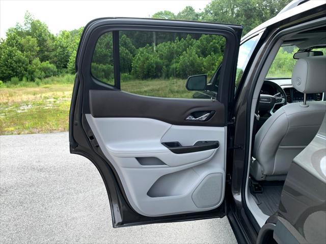 used 2019 GMC Acadia car