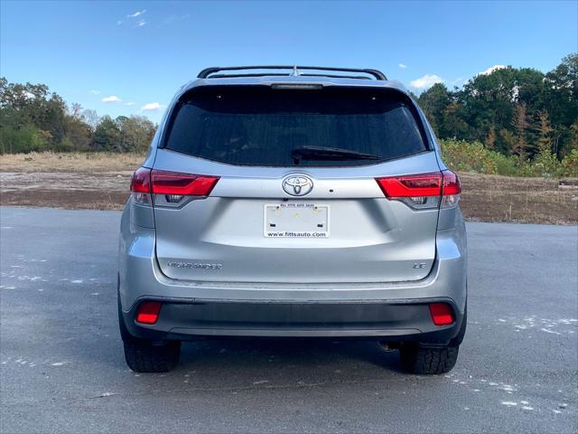 used 2018 Toyota Highlander car, priced at $23,900